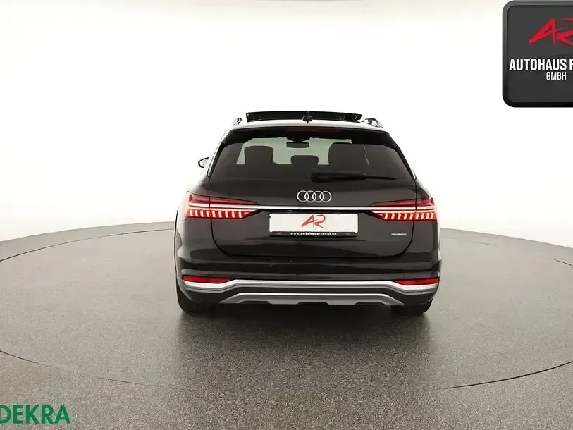Gebraucht Audi A6 Allroad Business 286 PS (210 kW) 2022 Schwarz Kombi