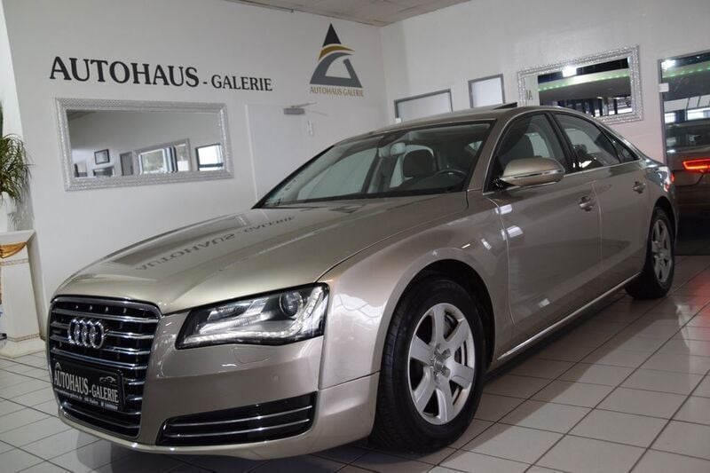 Beige Gebraucht 2011 Audi A8 Limousine | 13.999 € (Superpreis) - Bild 1/4