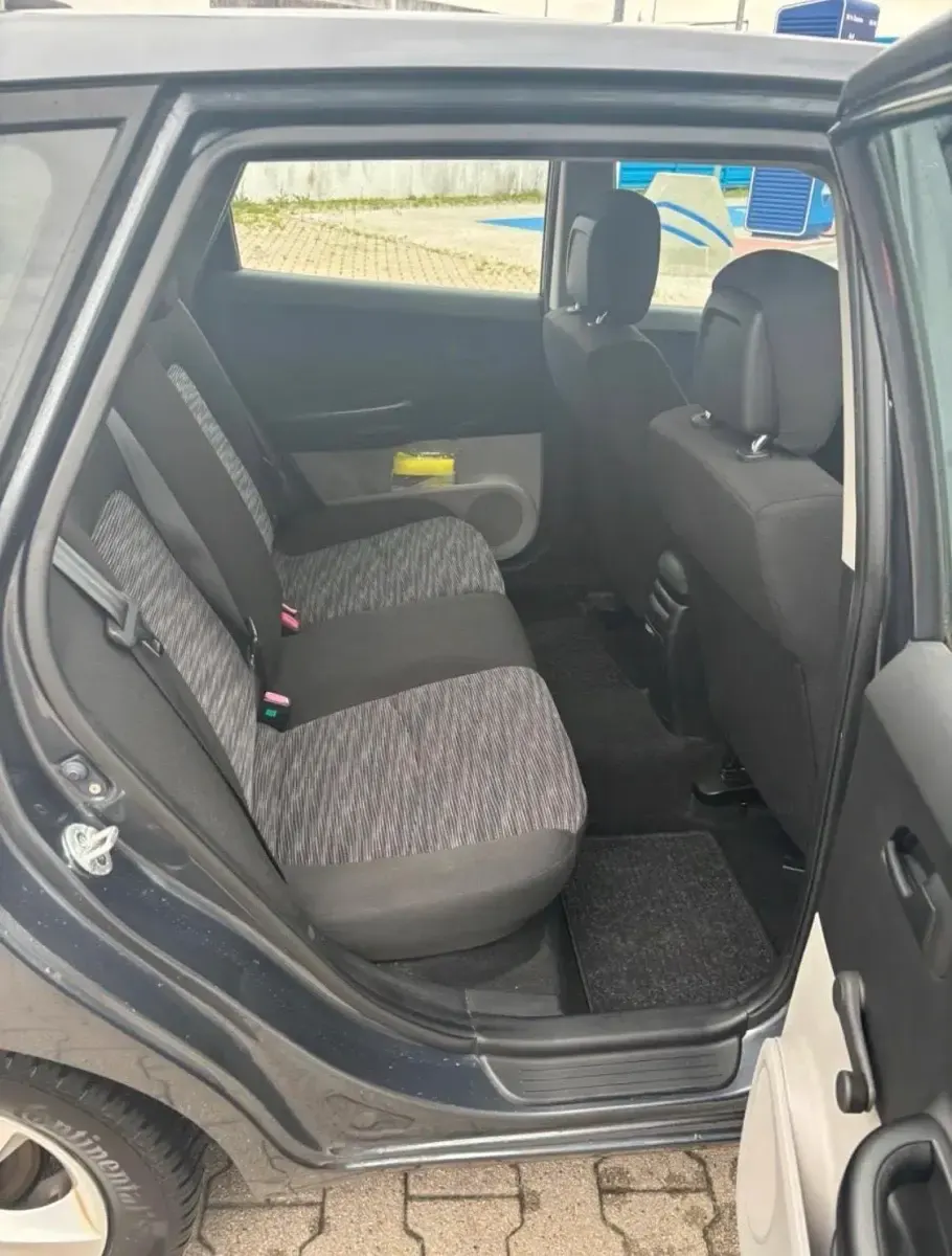 Gebraucht Kia Ceed 109 PS (80 kW) 2009 Grau Kleinwagen