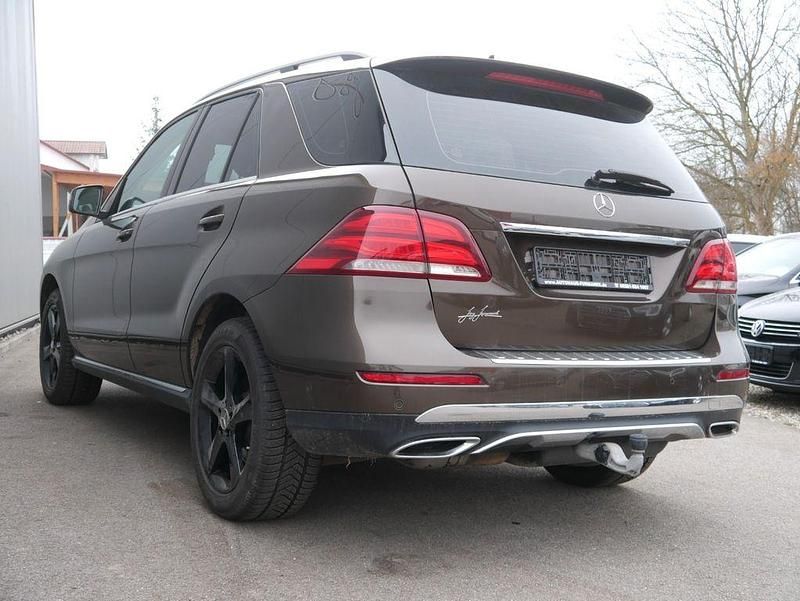 Gebraucht Mercedes GLE350 258 PS (189 kW) 2015 Braun SUV