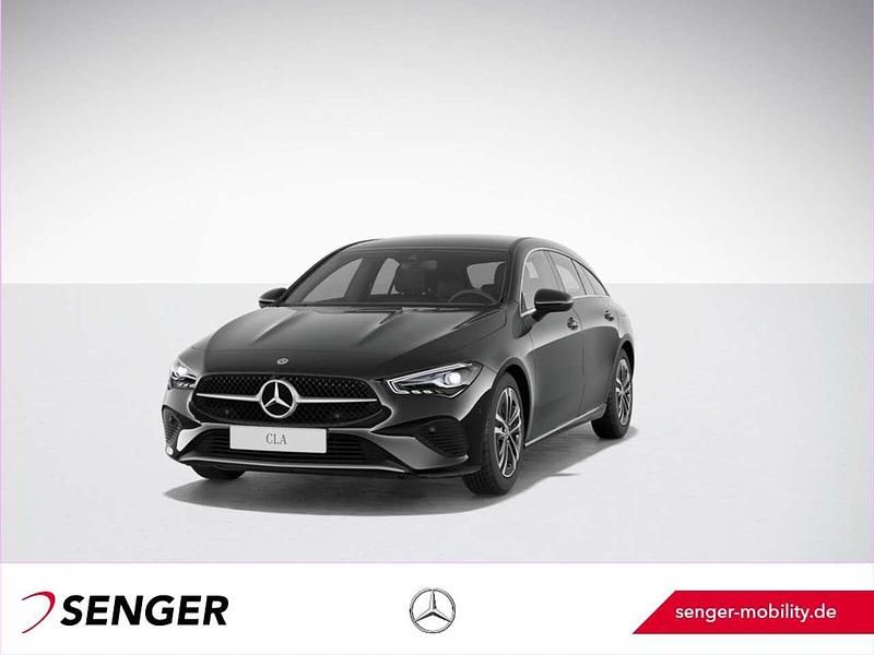 Unilack nachtschwarz Gebraucht 2024 Mercedes CLA180 Shooting Brake Kombi | 30.960 € - Bild 1/4