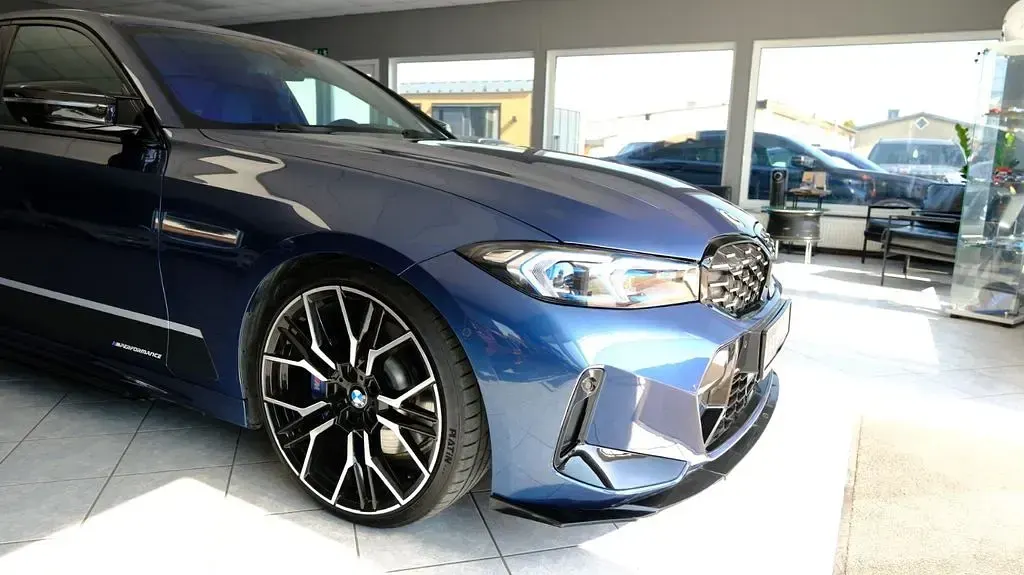 Używany BMW M340 M Performance 258 KM (189 kW) 2021 Niebieski Sedan/Limuzyna
