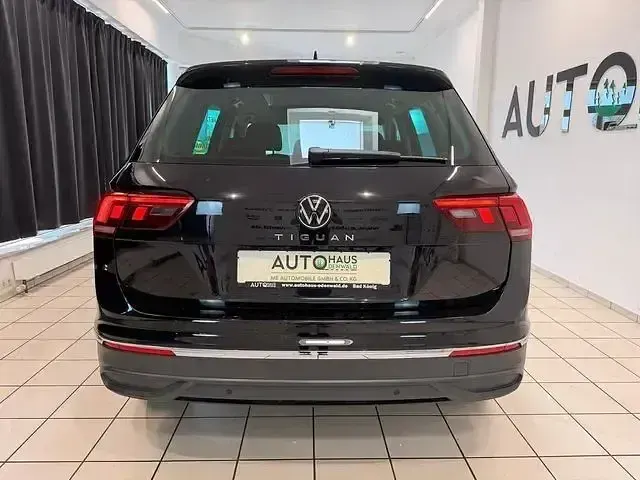 Gebraucht VW Tiguan Life 150 PS (110 kW) 2023 Andere SUV