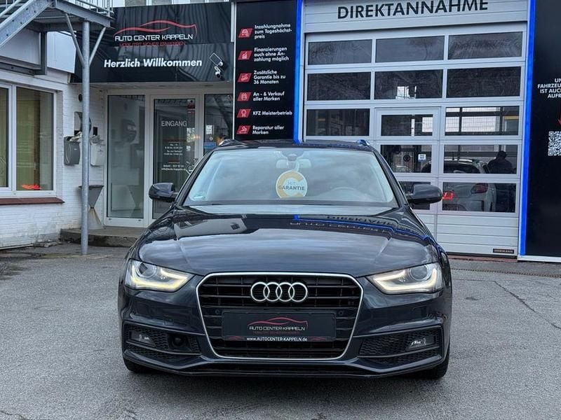 Gebraucht Audi A4 Ambiente 204 PS (150 kW) 2014 Blau Kombi