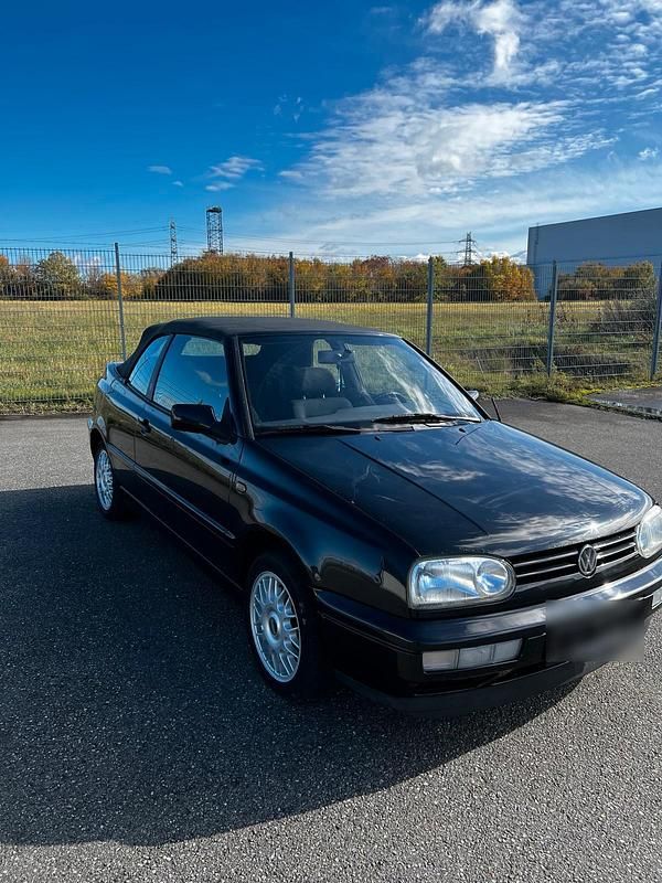 Gebraucht VW Golf Cabriolet Karmann 100 PS (73 kW) 1998 Schwarz Cabrio