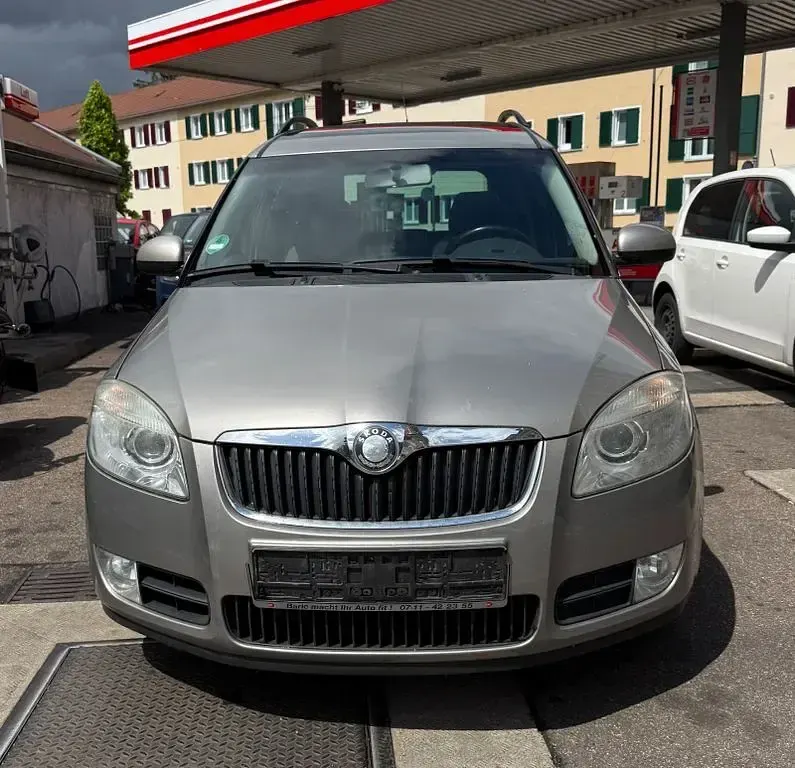 Usata Skoda Roomster Comfort 105 CV (77 kW) 2008 Beige Monovolume
