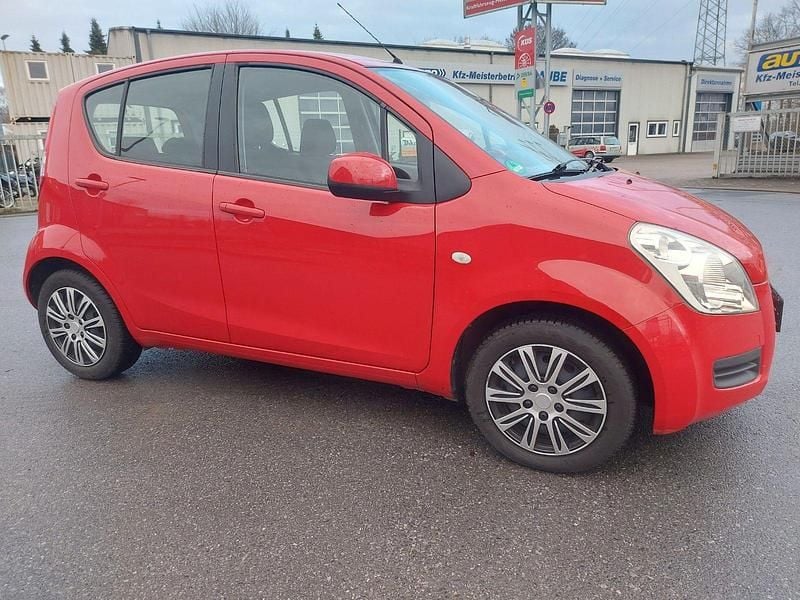Gebraucht Suzuki Splash Basic 65 PS (47 kW) 2008 Rot Kleinwagen