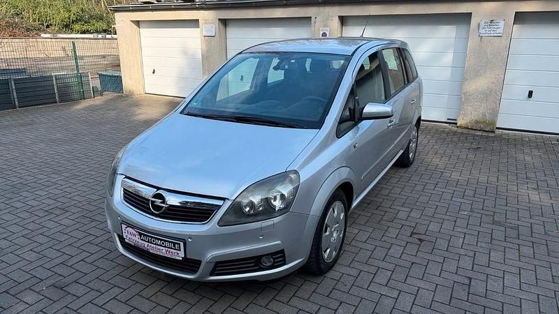 Gebraucht Opel Zafira Edition+ 150 PS (110 kW) 2006 Silber Van / Kleinbus