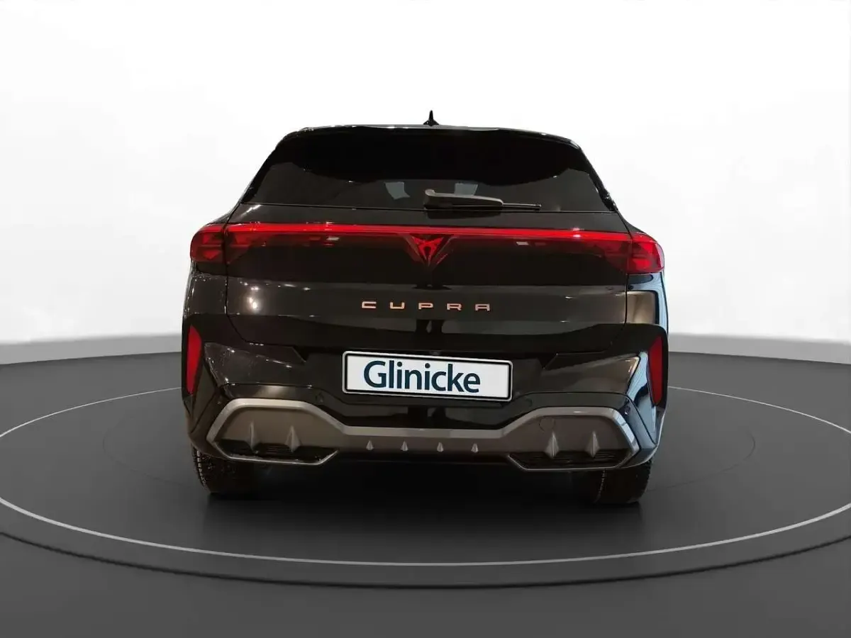 Neu Cupra Terramar 150 PS (110 kW) 2025 Midnight schwarz metallic SUV