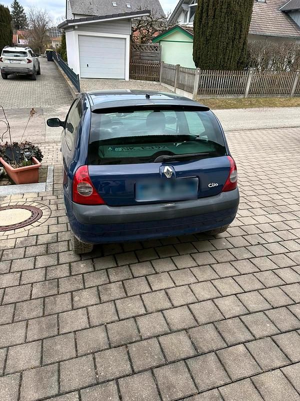 Gebraucht Renault Clio II 75 PS (55 kW) 2003 Blau Kleinwagen