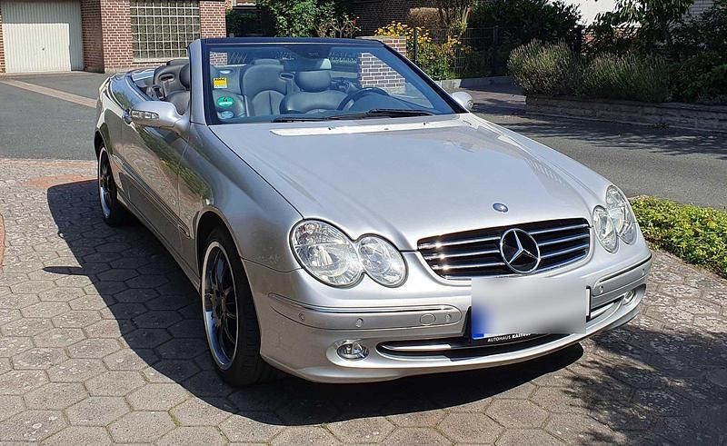 Silber Gebraucht 2004 Mercedes CLK200 Cabrio | 8.500 € (Guter Preis) - Bild 1/4