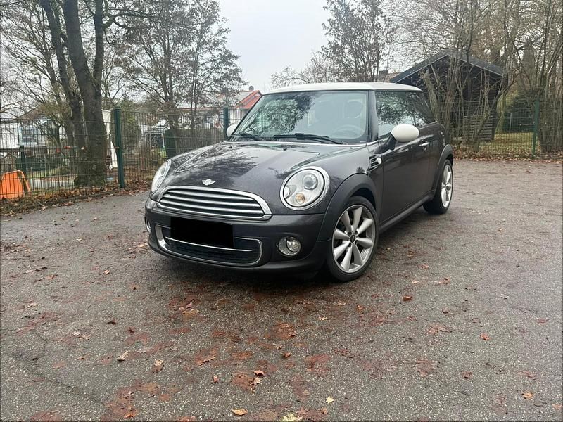 Braun Gebraucht 2013 Mini Cooper D Kleinwagen | 10.200 € (Etwas zu teuer) - Bild 1/4