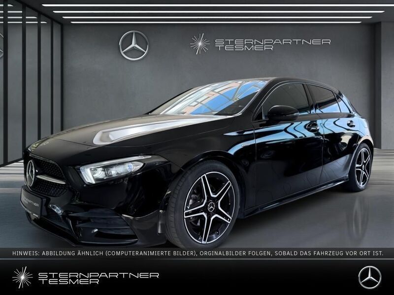Schwarz Gebraucht 2021 Mercedes A200 AMG Limousine | 27.580 € (Fairer Preis) - Bild 1/4