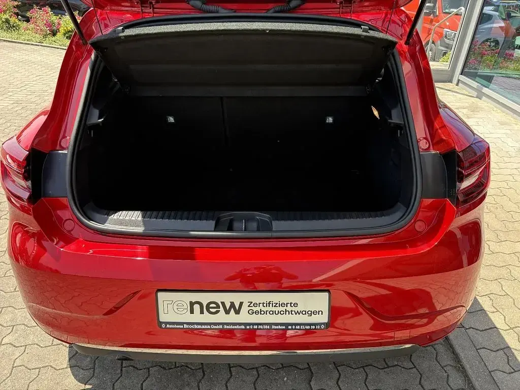 Gebraucht Renault Clio V Intens 131 PS (96 kW) 2021 Rot Limousine