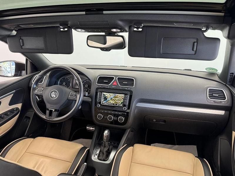 Second-hand VW Eos Exclusive 140 CP (102 kW) 2013 Negru Cabrio