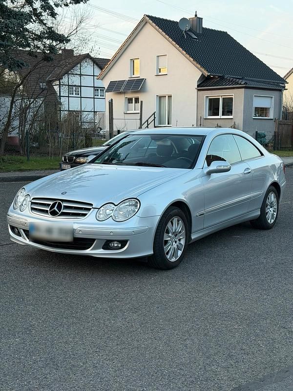Gebraucht Mercedes CLK200 Elegance 163 PS (119 kW) 2005 Silber Coupé