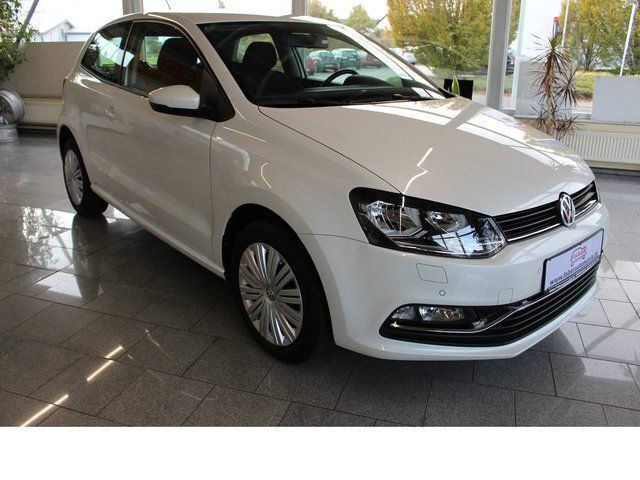 Gebraucht VW Polo Highline 90 PS (66 kW) 2017 Weiß metallic Limousine