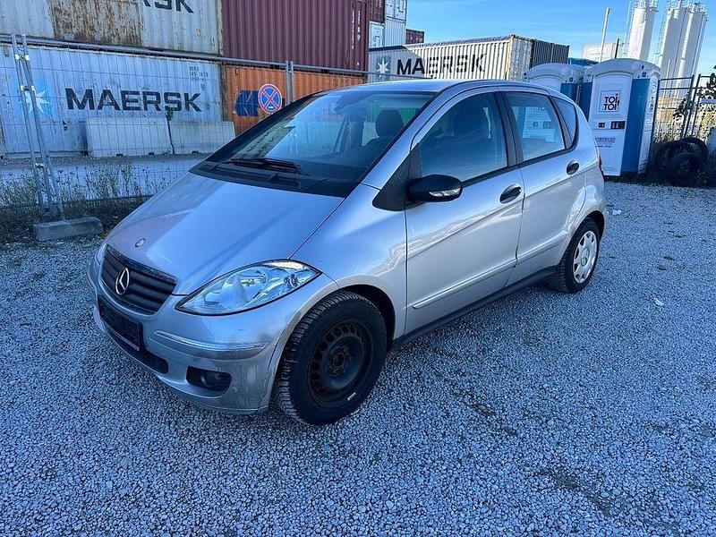 Silber Gebraucht 2006 Mercedes A180 Limousine | 1.750 € (Guter Preis) - Bild 1/4