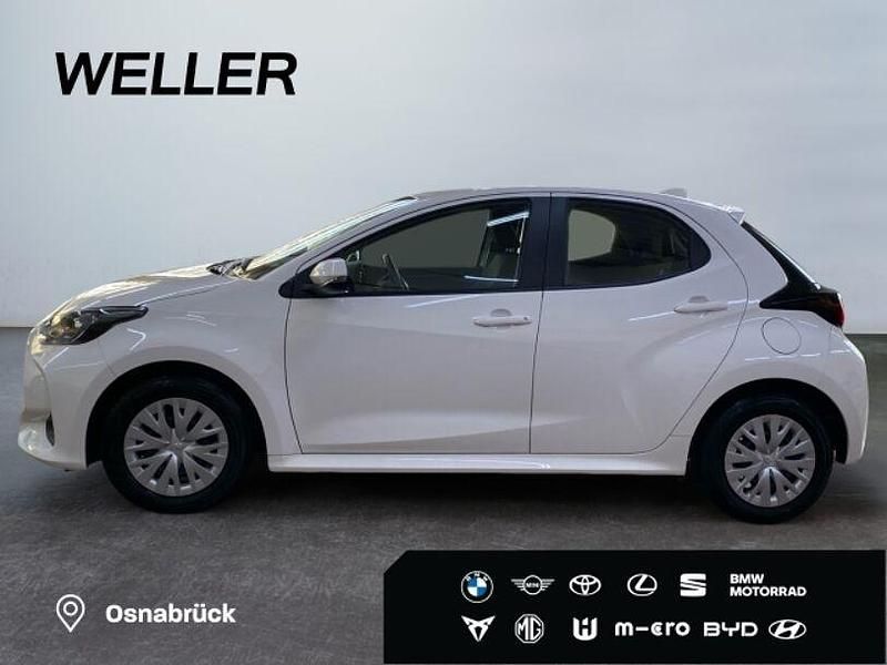Gebraucht Toyota Yaris Comfort 72 PS (52 kW) 2023 Weiss Kleinwagen