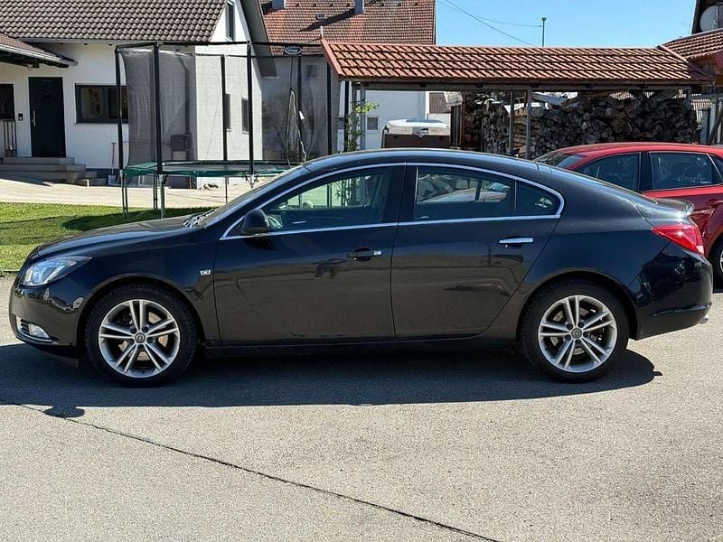 Gebraucht Opel Insignia Innovation 220 PS (161 kW) 2012 Karbonschw graphitschw midnigh Limousine