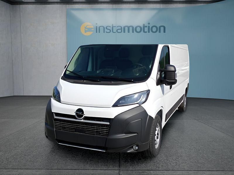 Weiß Gebraucht 2024 Opel Movano Van | 30.799 € (Fairer Preis) - Bild 1/4