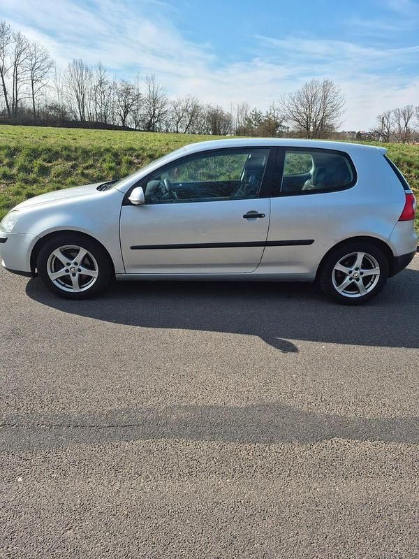 Gebraucht VW Golf Sportline 116 PS (85 kW) 2004 Silber Coupé