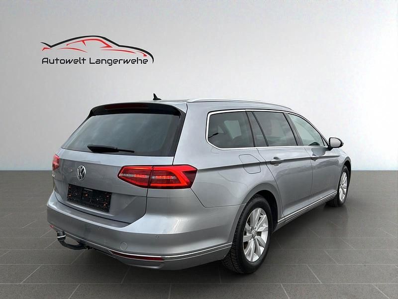 Gebraucht VW Passat Highline 150 PS (110 kW) 2017 Kombi