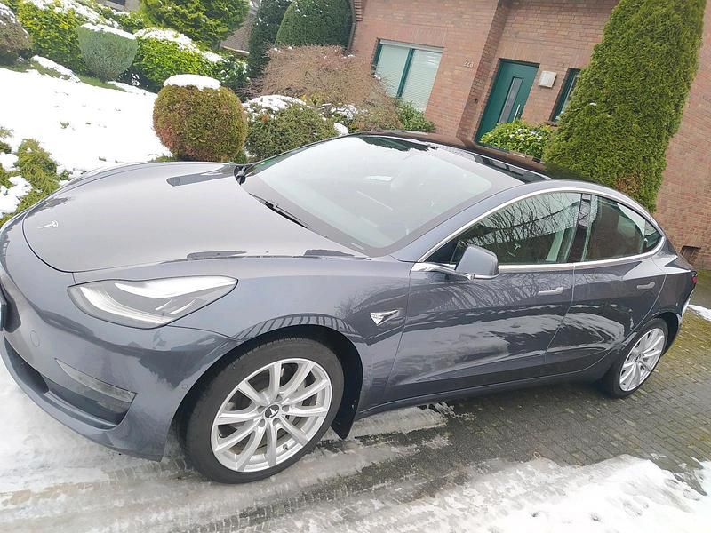 Gebraucht Tesla Model 3 350 kW (476 PS) 2020 Grau Limousine