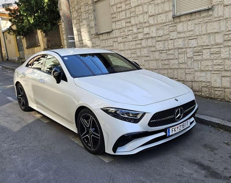 Weiß Gebraucht 2023 Mercedes CLS220 Coupé | 50.900 € (Fairer Preis) - Bild 1/4