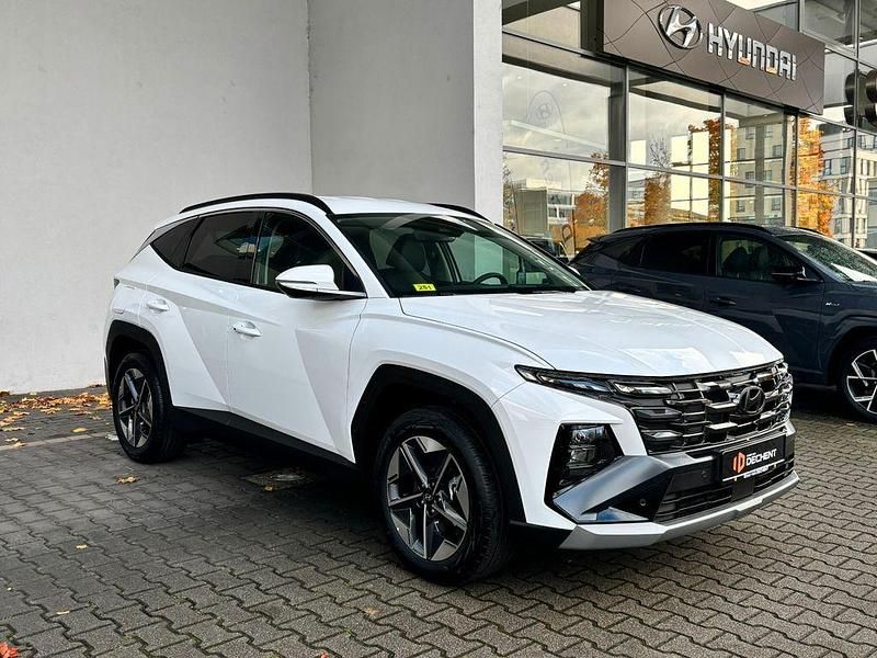 Neu Hyundai Tucson Trend 252 PS (185 kW) 2025 Weiß SUV