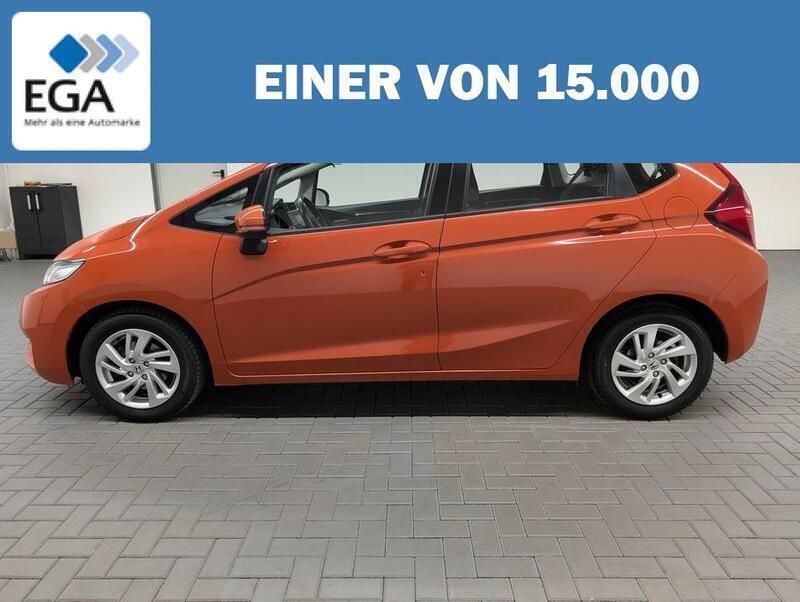Farbe: Gebraucht 2015 Honda Jazz Comfort Kleinwagen | 14.360 € (Teuer) - Bild 1/1