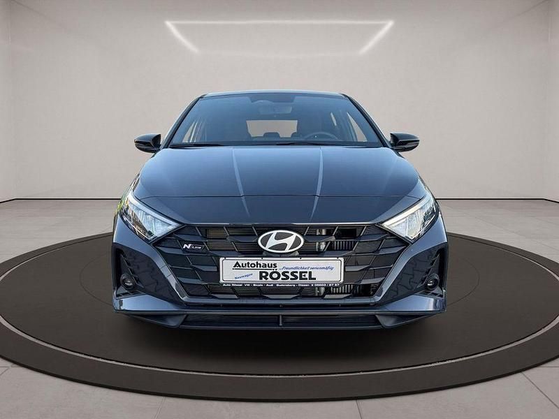 Neu Hyundai i20 N Line 101 PS (74 kW) 2025 Aurora grey Limousine