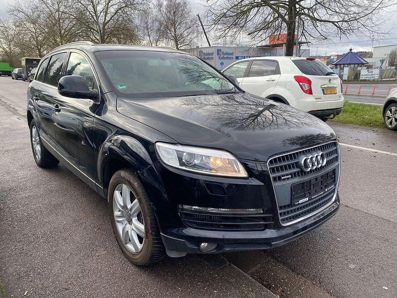 Second-hand Audi Q7 232 CP (170 kW) 2008 SUV