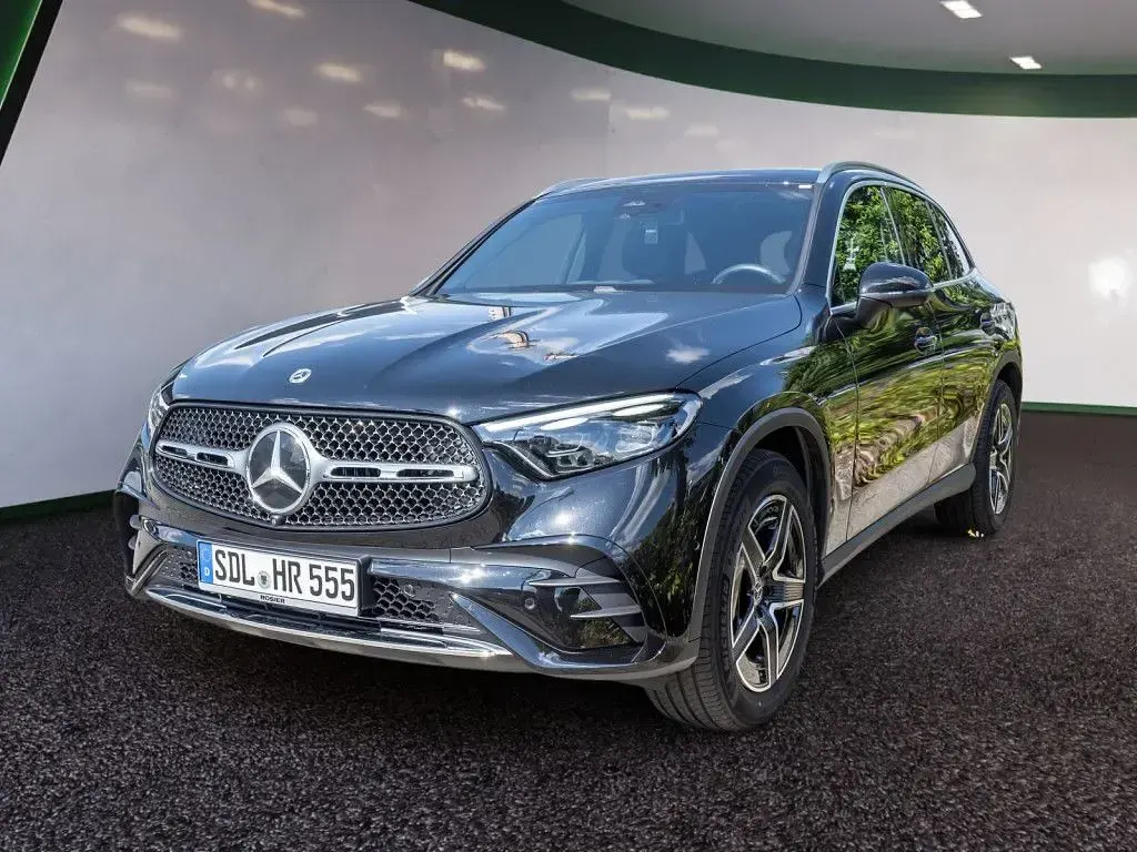 Gebraucht Mercedes GLC220 AMG line 197 PS (144 kW) 2026 Schwarz / obsidianschwarz SUV