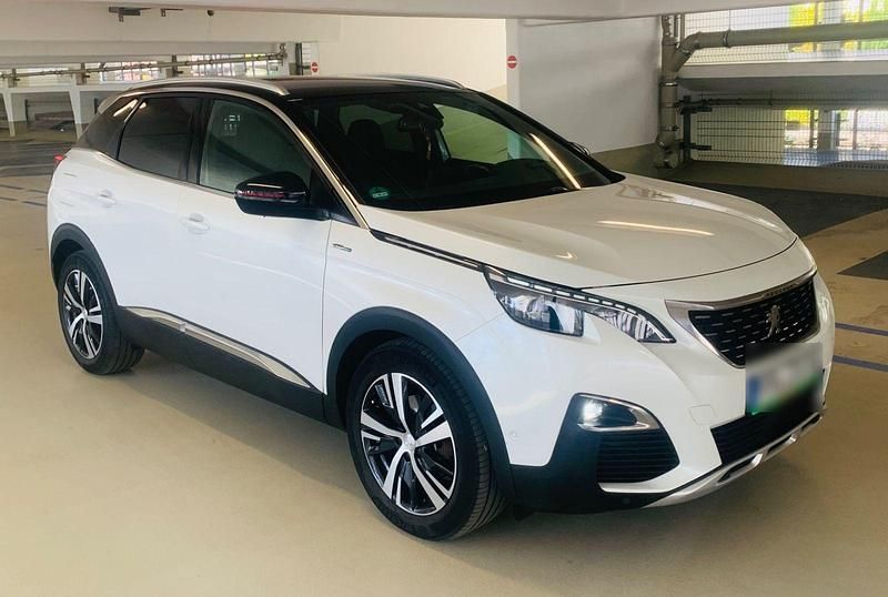 Weiß Gebraucht 2017 Peugeot 3008 GT-line SUV | 15.999 € - Bild 1/4