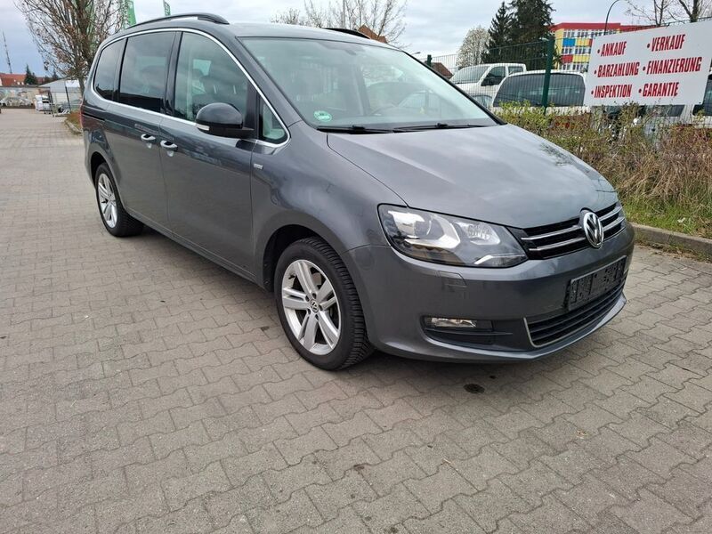 Gebraucht VW Sharan Match 140 PS (102 kW) 2012 Grau Van / Kleinbus