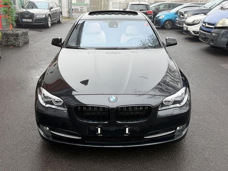 Gebraucht BMW 525 Shadowline 204 PS (150 kW) 2010 Schwarz Limousine