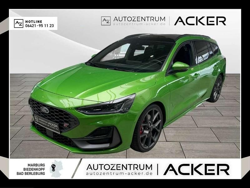 Mean green (gruen) Gebraucht 2024 Ford Focus ST Kombi | 34.990 € (Fairer Preis) - Bild 1/4