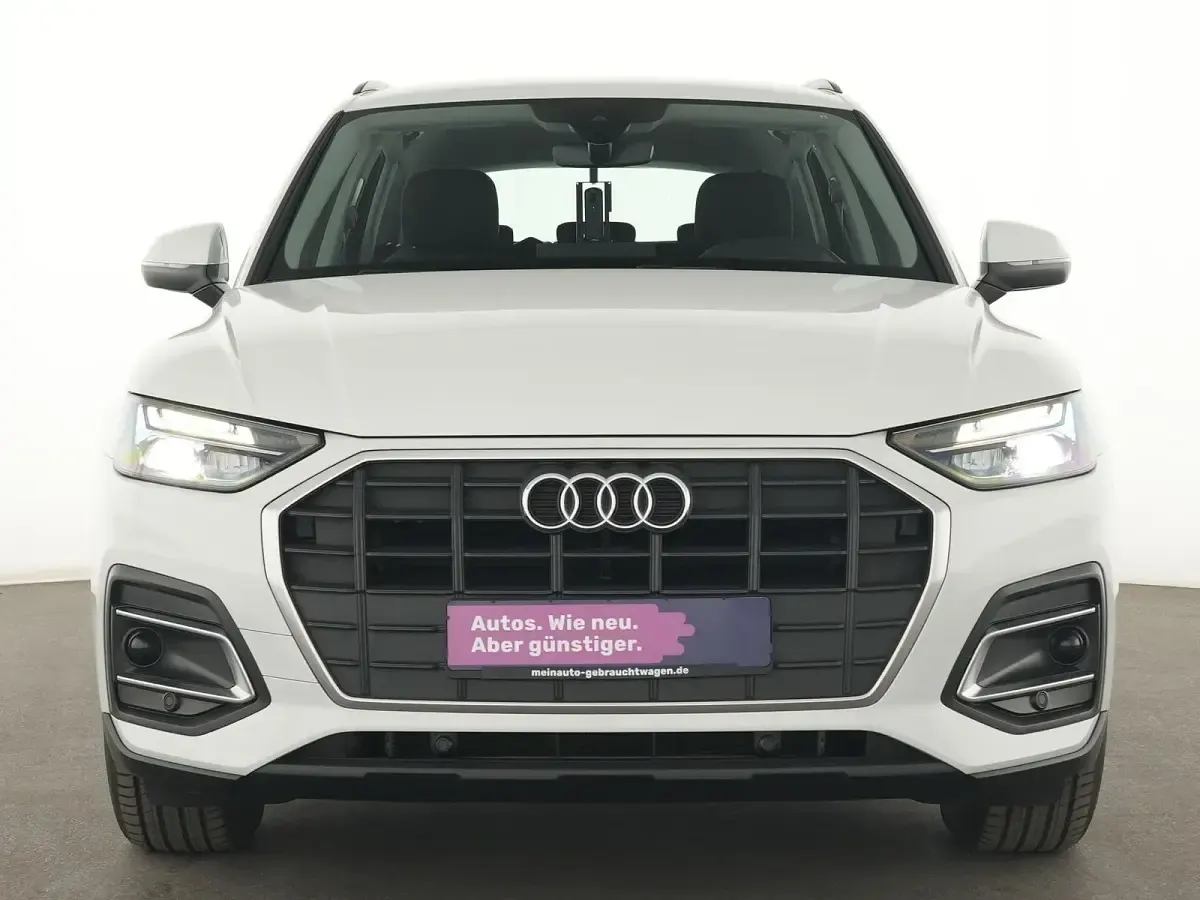 Gebraucht Audi Q5 Business 163 PS (119 kW) 2023 Gletscherweiss SUV