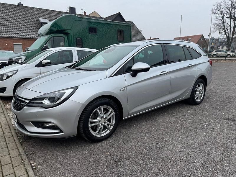 Silber Gebraucht 2019 Opel Astra Sport Kombi | 7.000 € (Superpreis) - Bild 1/4