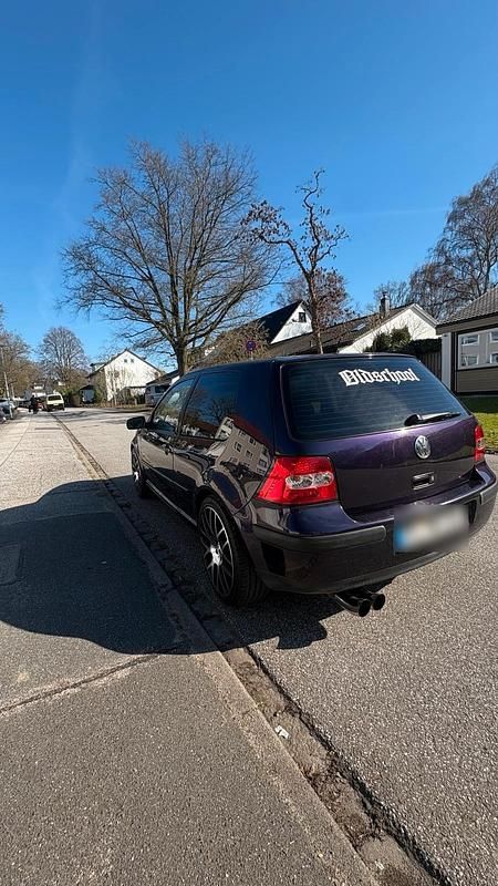 Gebraucht VW Golf IV 75 PS (55 kW) 2002 Violet Kleinwagen