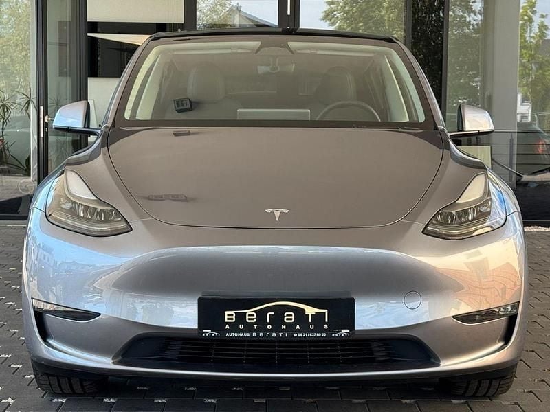 Brugt Tesla Model Y 378 kW (514 HK) 2024 Sølv SUV