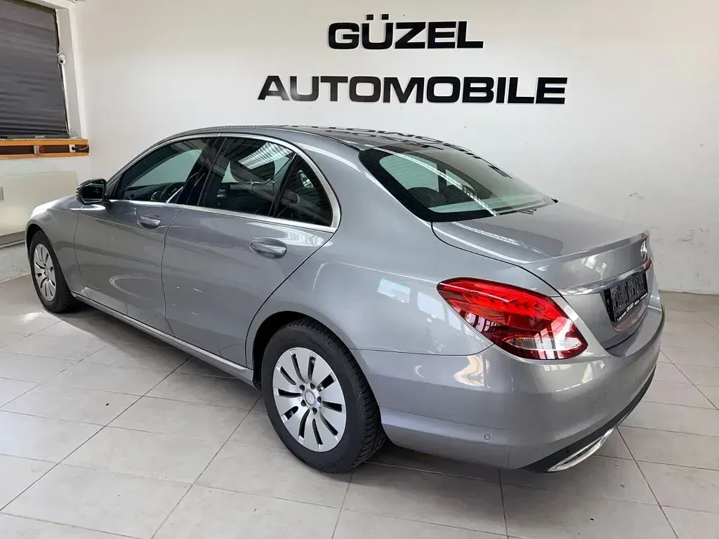 Gebraucht Mercedes C200 184 PS (135 kW) 2015 Grau Limousine