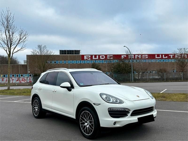 Gebraucht Porsche Cayenne S 400 PS (294 kW) 2011 Weiß SUV