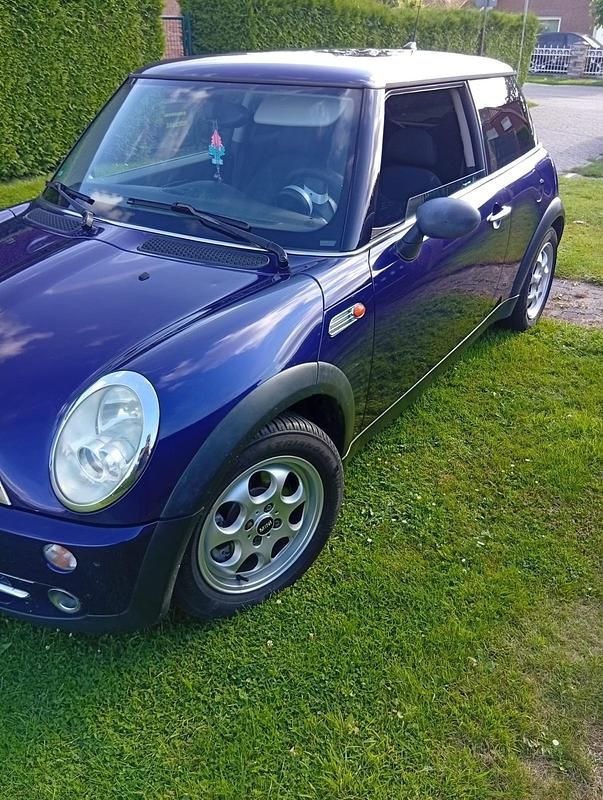 Violet Gebraucht 2005 Mini Cooper Kleinwagen | 1.700 € - Bild 1/4