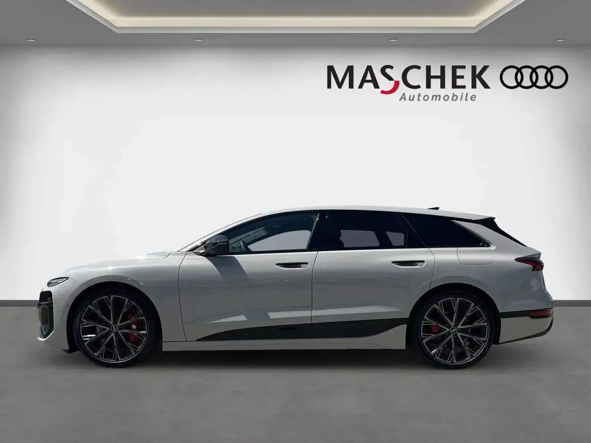 Gebraucht Audi S6 e-tron Sport 369 kW (503 PS) 2025 Beige Kombi