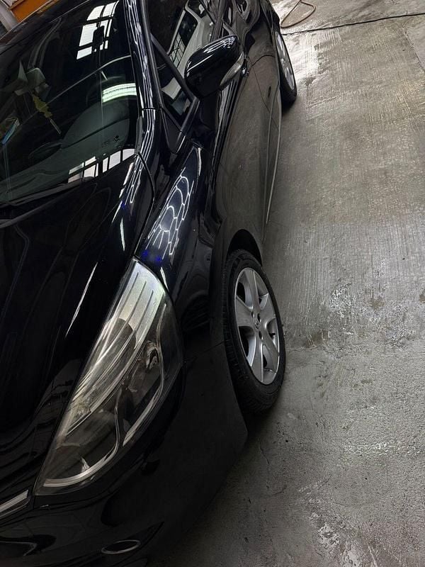 Schwarz Gebraucht 2014 Renault Clio IV Kleinwagen | 5.700 € (Superpreis) - Bild 1/4