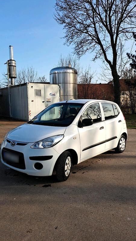 Gebraucht Hyundai i10 71 PS (52 kW) 2007 Weiß Kleinwagen