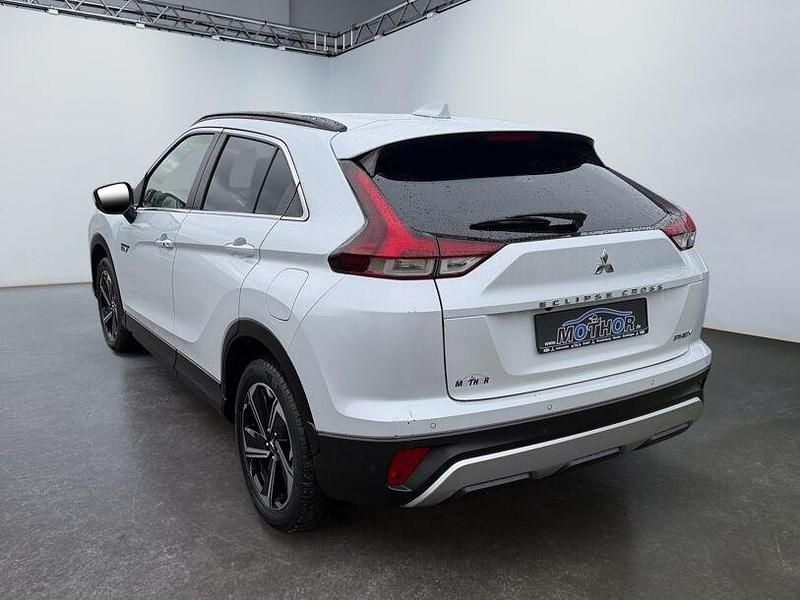 Gebraucht Mitsubishi Eclipse Cross Edition 188 PS (138 kW) 2021 Titanweiss SUV