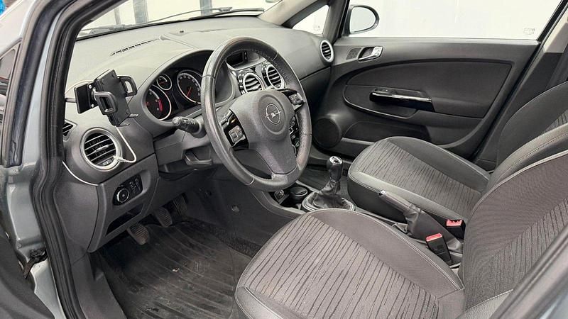 Gebraucht Opel Corsa Energy 75 PS (55 kW) 2014 Silber Kleinwagen